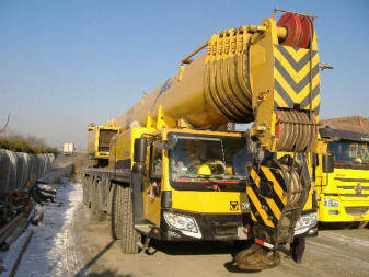 吊車出租 附近叉車出租公司 實業集團